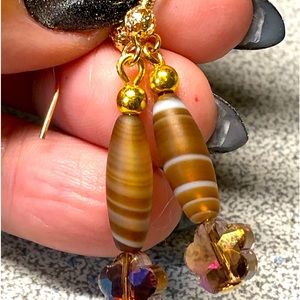 🐻Striped brown agate earring with rhinestone and hook